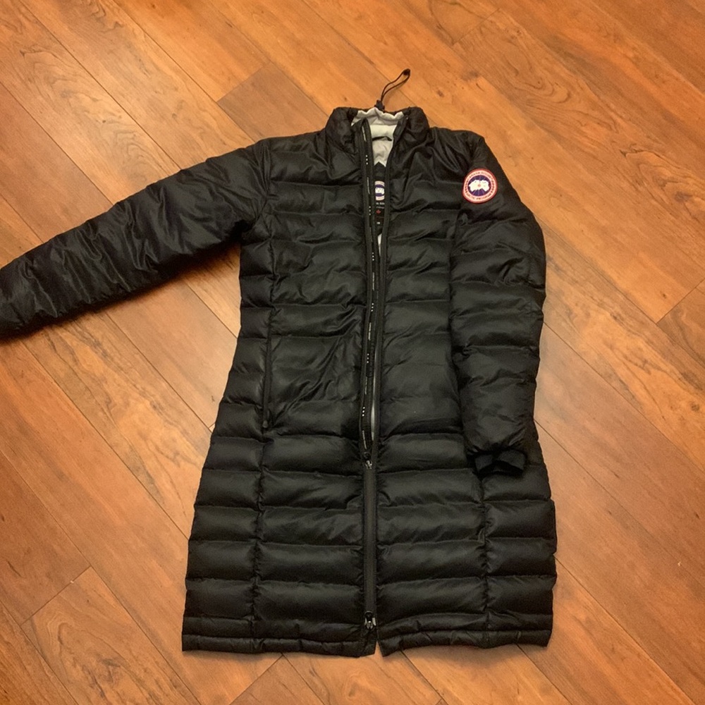 Canada Goose Jacket mid-thigh length